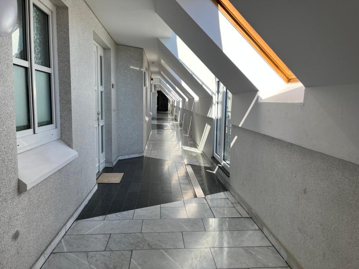 Attraktives Appartement Im Stadtzentrum Plauen Balkon Lift Екстериор снимка